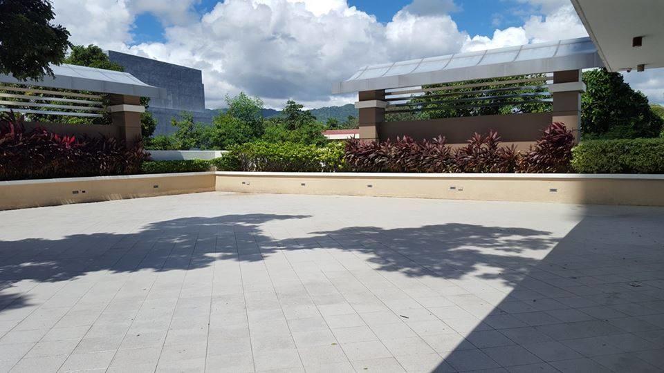 Padgett Place Prime Suites Cebu Bagian luar foto