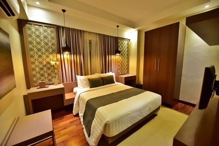 Padgett Place Prime Suites Cebu Bagian luar foto