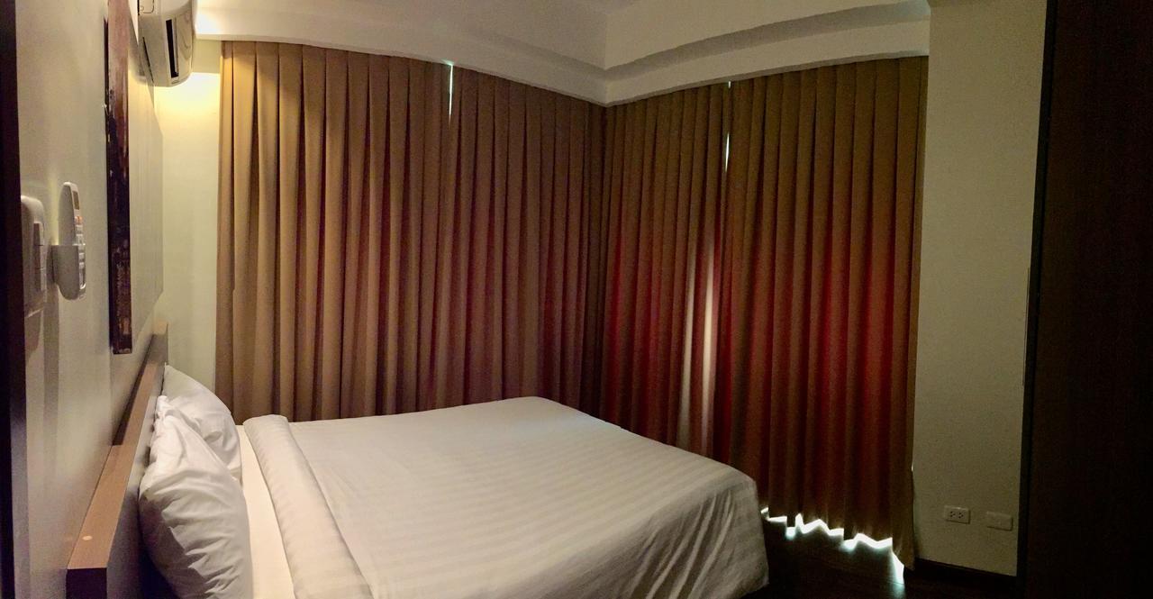 Padgett Place Prime Suites Cebu Bagian luar foto