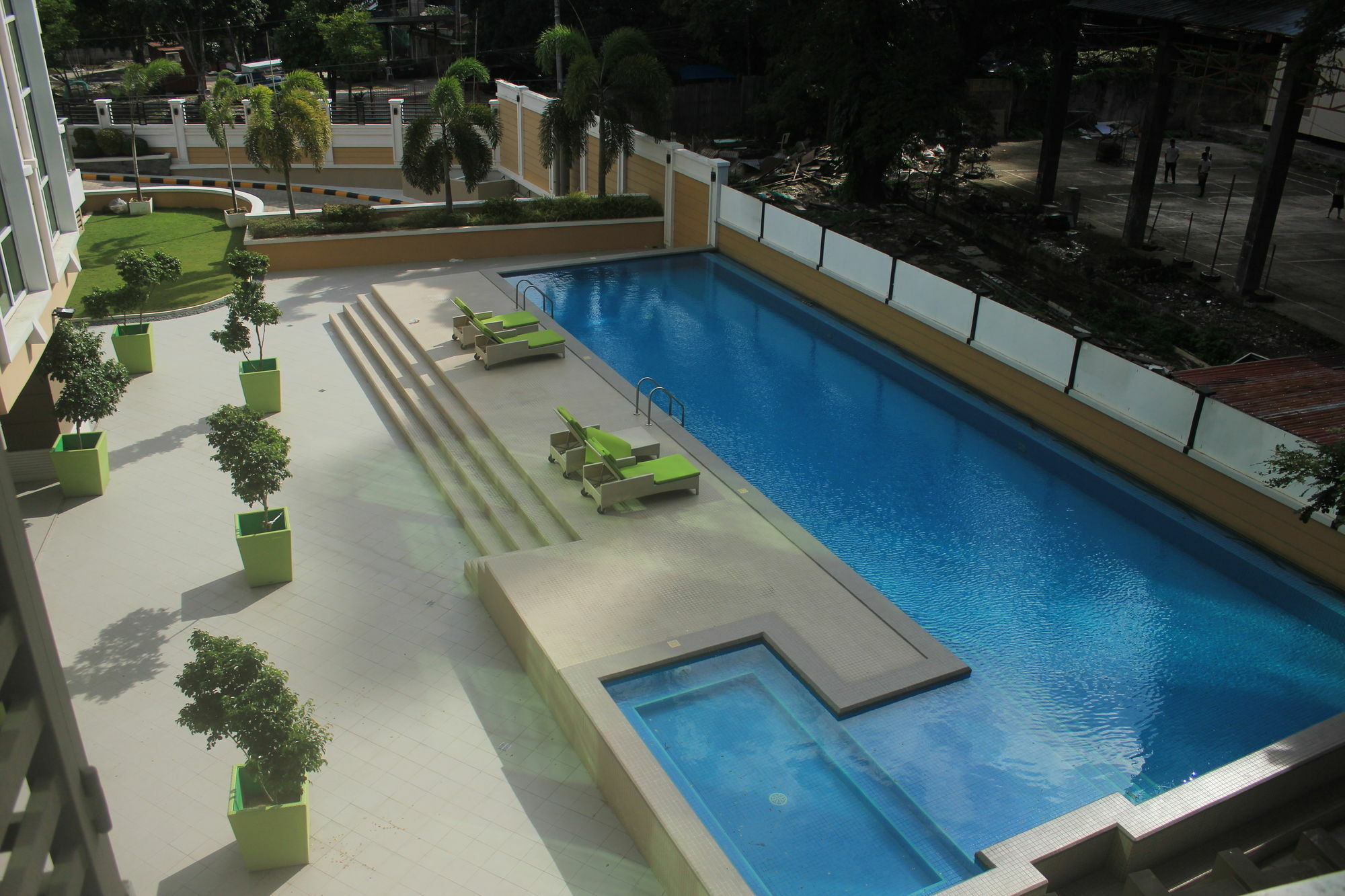 Padgett Place Prime Suites Cebu Bagian luar foto