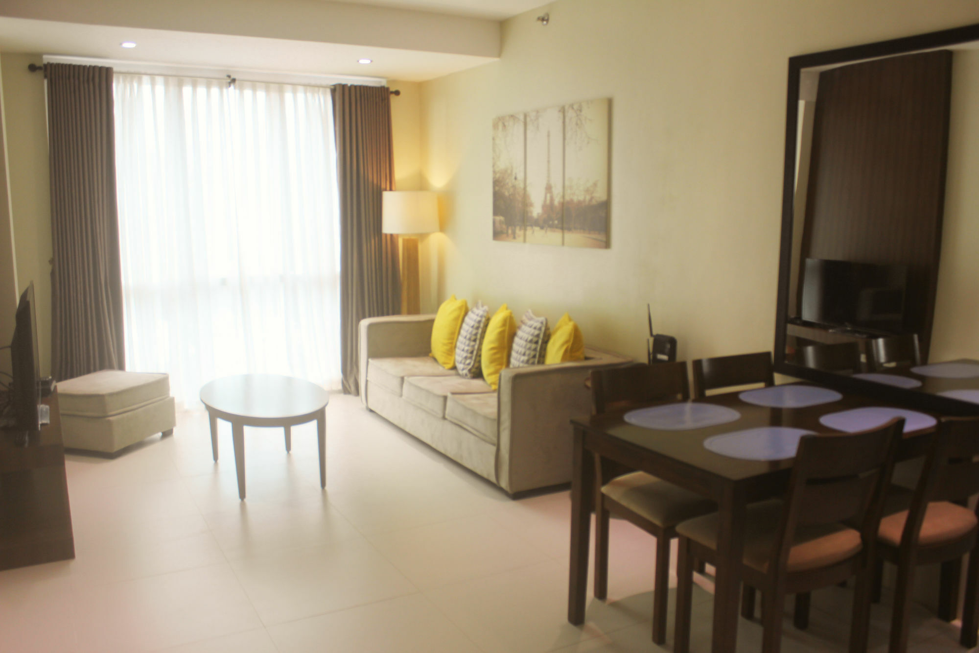 Padgett Place Prime Suites Cebu Bagian luar foto